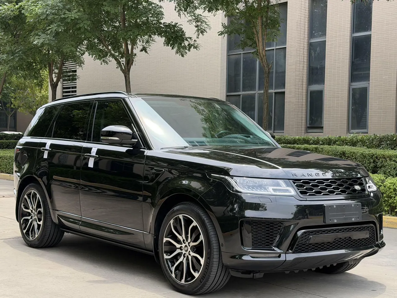 Land Rover Range Rover Sport Edition (Imported) 2022 Range Rover Sport Edition 48V 3.0T L6 Yao Black Edition Automatic Gear 3