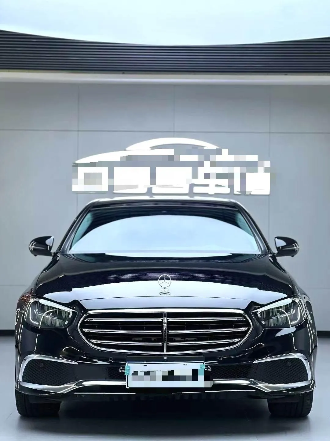 Mercedes Benz E Class 2022 E 260 L 2.0T Automatic 3
