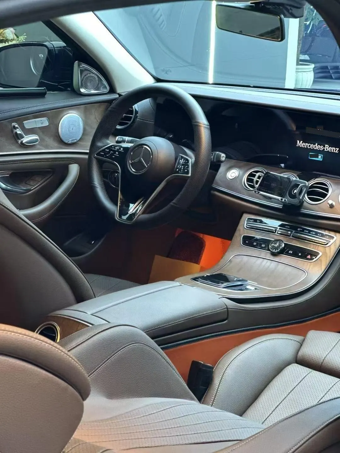 Mercedes Benz E Class 2022 E 260 L 2.0T Automatic 6