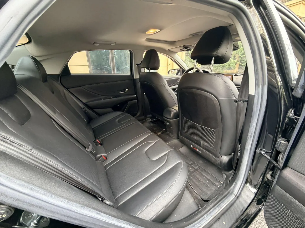 Hyundai 2021 Elantra -3-compartment 1.5 stepless LUX premium automatic gear 7