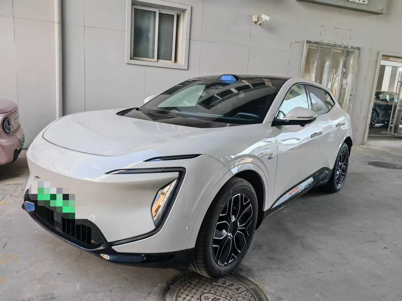 打开图片灯箱:Avatr 2026 Avatr 07 Ultra Pure Electric Edition Four-wheel Drive Automatic Gear