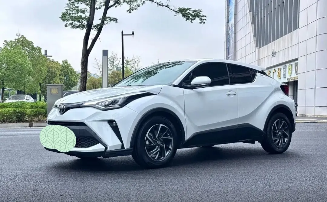 Toyota 2021 C- HR 2.0 Stepless Comfort Edition Automatic Gear - View 1