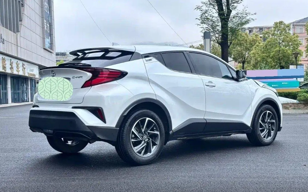 Toyota 2021 C- HR 2.0 Stepless Comfort Edition Automatic Gear 3