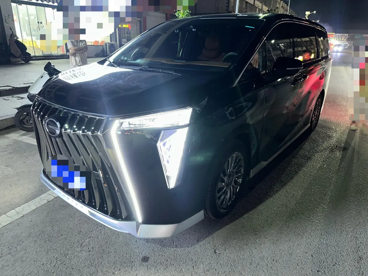 Chuanqi 2026 M8 Double Engine 2.0T Extreme Edition Automatic Gear - View 1