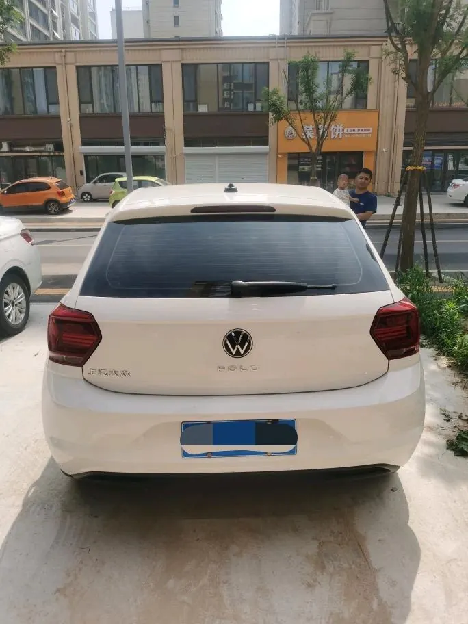 Volkswagen 2021 POLO Plus 1.5 Panoramic Music Edition Automatic Gear 3