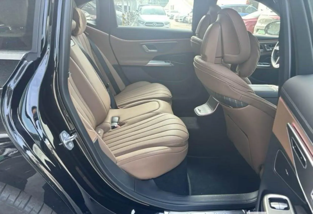 Mercedes Benz Class E New Energy 2024 E 350 e L 2.0T Automatic Gear 2