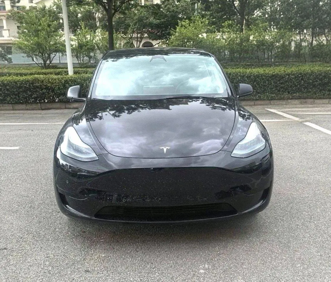 Tesla 2022 Model Y rear-wheel drive version (facelift) automatic gear 3