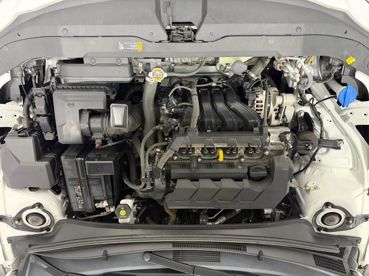 Hyundai 2023 Elantra -3-compartment 1.5 stepless LUX premium automatic gear 20