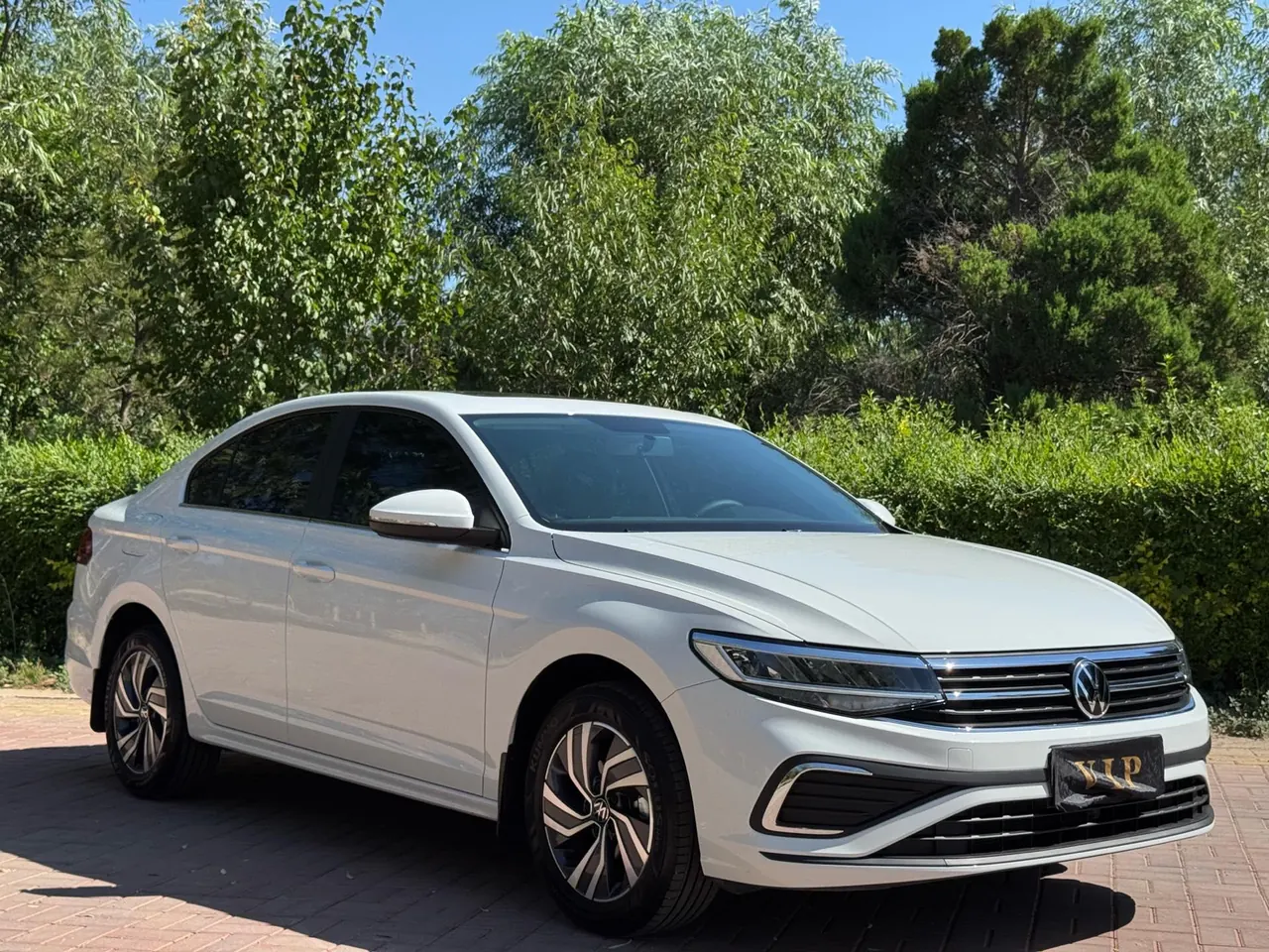 Volkswagen 2025 Bora 1.2TSI 200TSI Yuexing Navigation Edition Automatic Gear 2