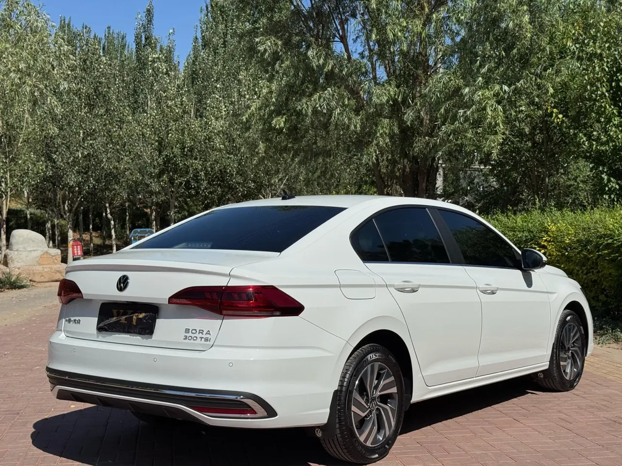 Volkswagen 2025 Bora 1.2TSI 200TSI Yuexing Navigation Edition Automatic Gear 8