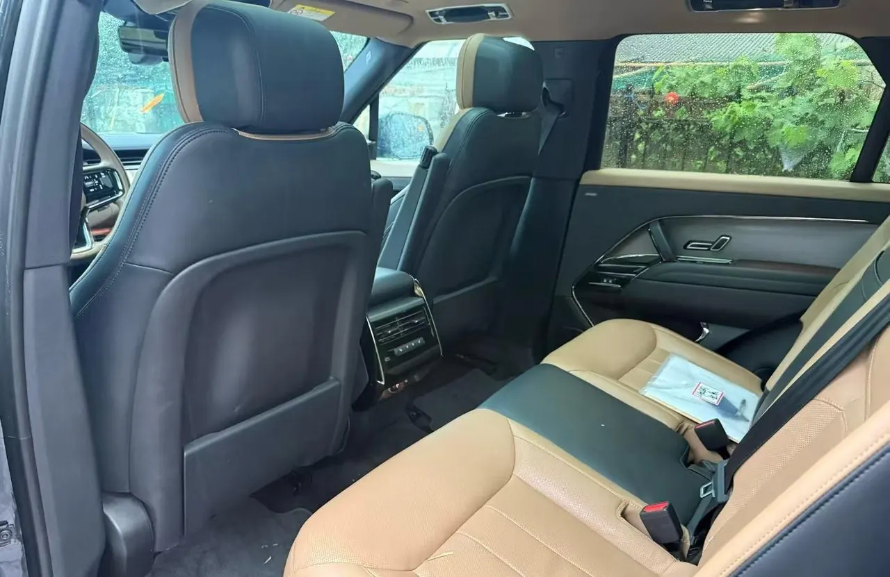 Land Rover Range Rover Sport Edition (Imported) 2023 Range Rover Sport Edition 48V 3.0T P400 Dynamic SE Automatic Gear 4