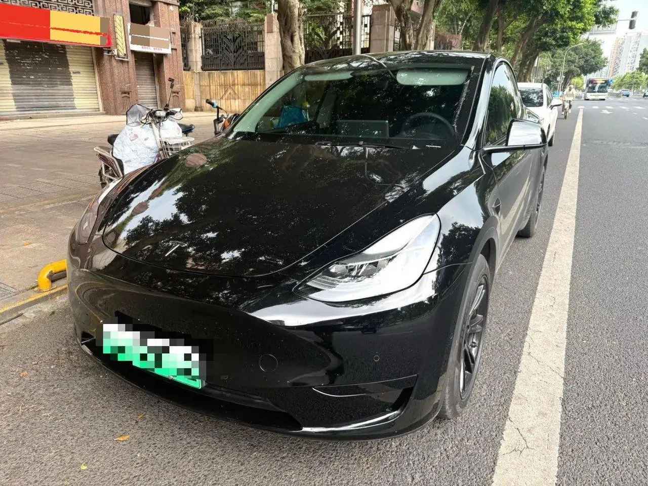 Открыть галерею: Tesla 2022 Model Y rear-wheel drive version automatic transmission