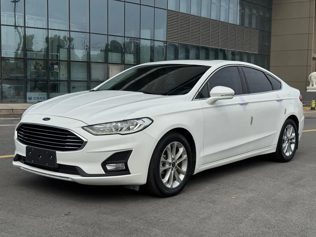 Open image lightbox: Ford 2020 Mondeo 1.5T EcoBoost 180 Fashion Automatic