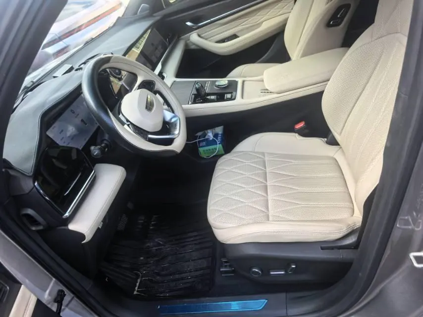 Geely 2025 XingyueL (Monjaro) 2.0TD Oriental Yao Star-Gazing Edition Automatic Transmission 5