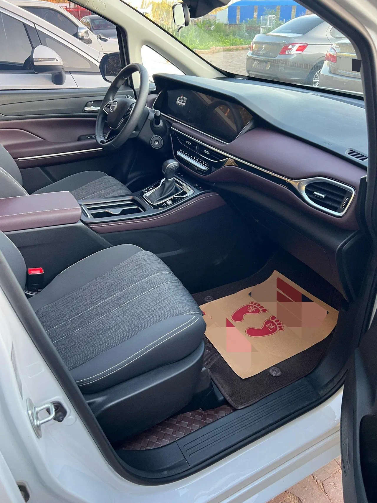 Chuanqi 2021 M6 1.5T 270T Deluxe Edition 7-seat Automatic Gear 7