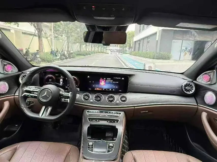 Mercedes Benz E-Class (Imported) 2022 E 300 2.0T Luxury Sports Edition Automatic Gear 5