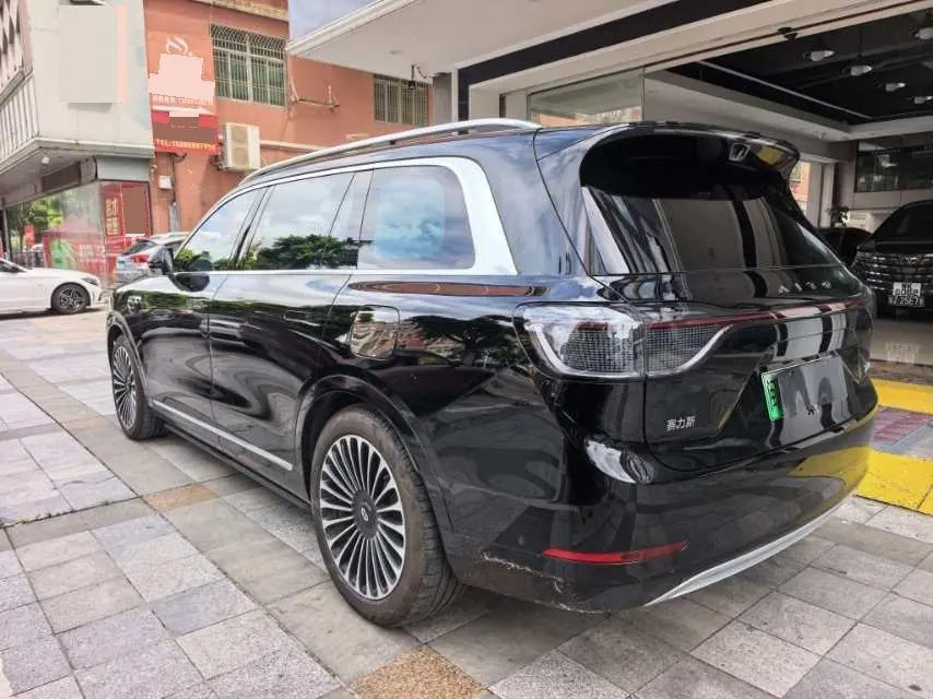 AITO 2025 AITO M9 extended range Ultra version 52kWh5 seat version automatic gear 4