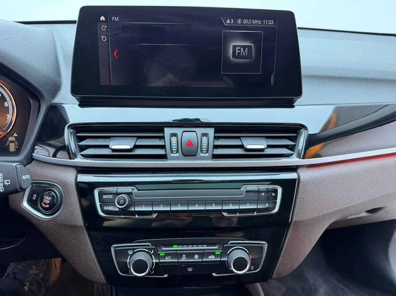 BMW 2022 X1 sDrive20Li 1.5T fashion automatic gear 9