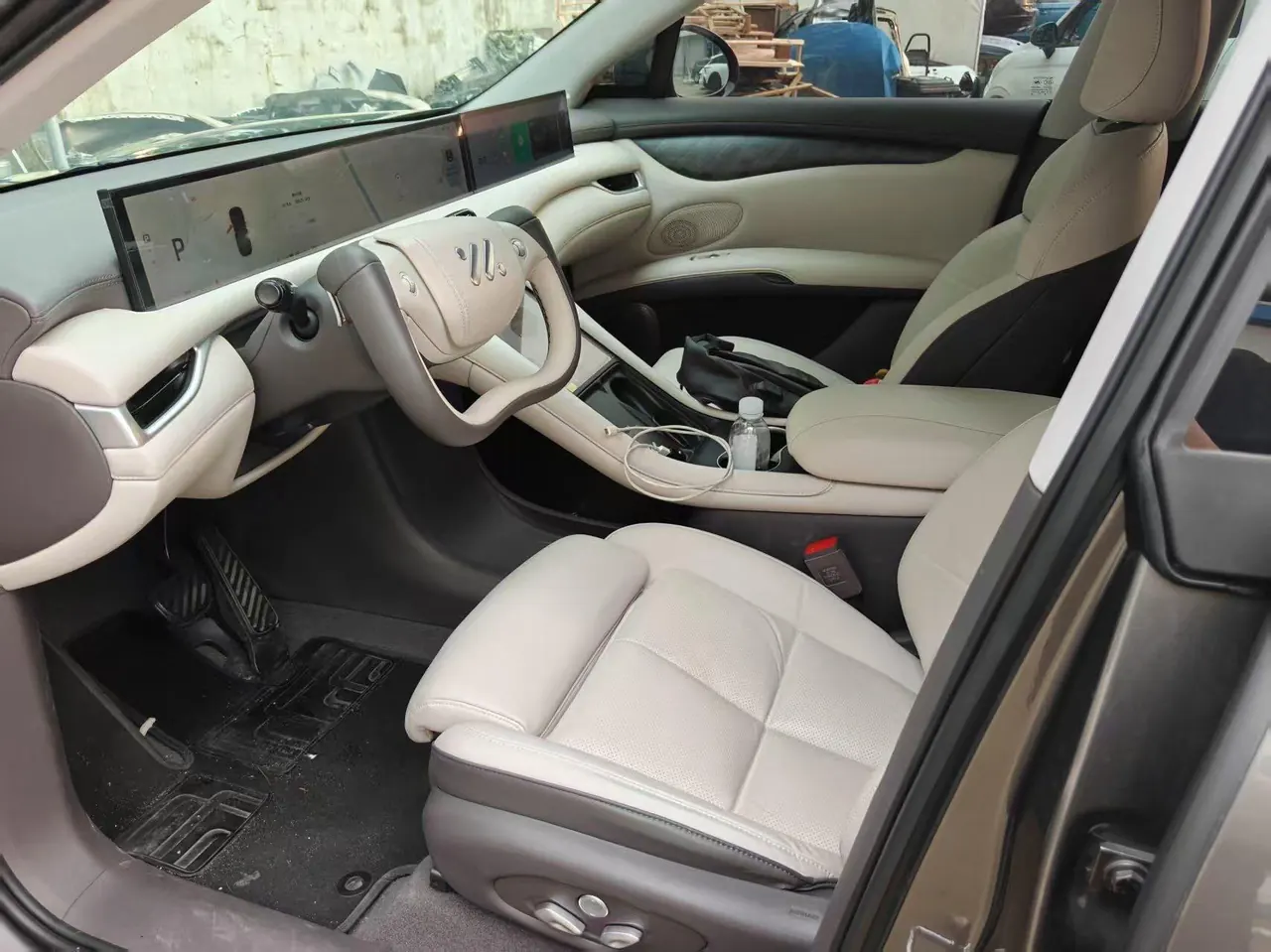 Open image lightbox: IM 2023 IM LS6 Max Long Endurance Edition Automatic Transmission