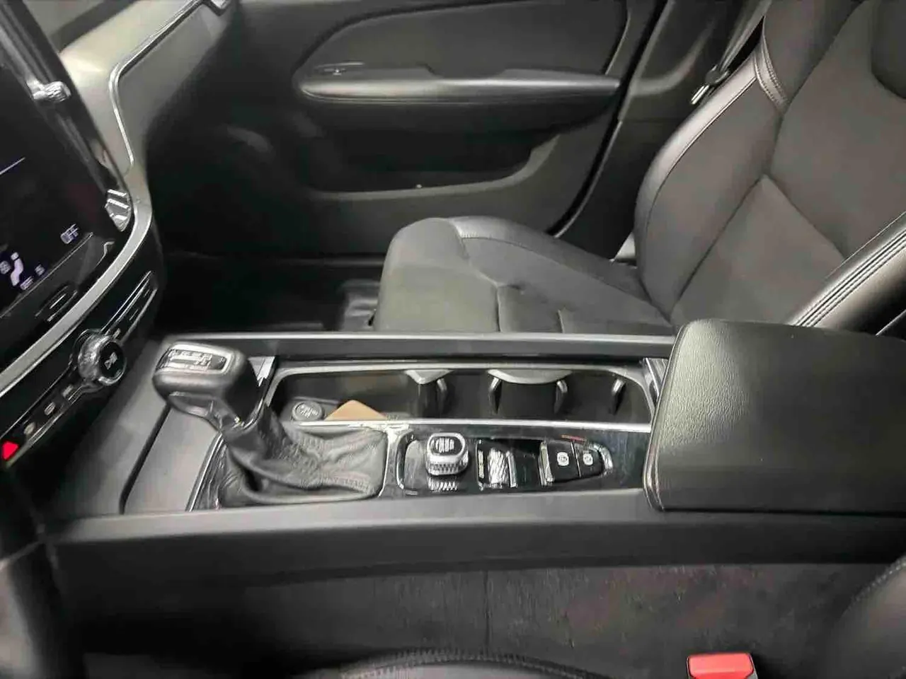Volvo 2021 S60 2.0T T3 Zhixing Deluxe Edition Automatic Gear 10