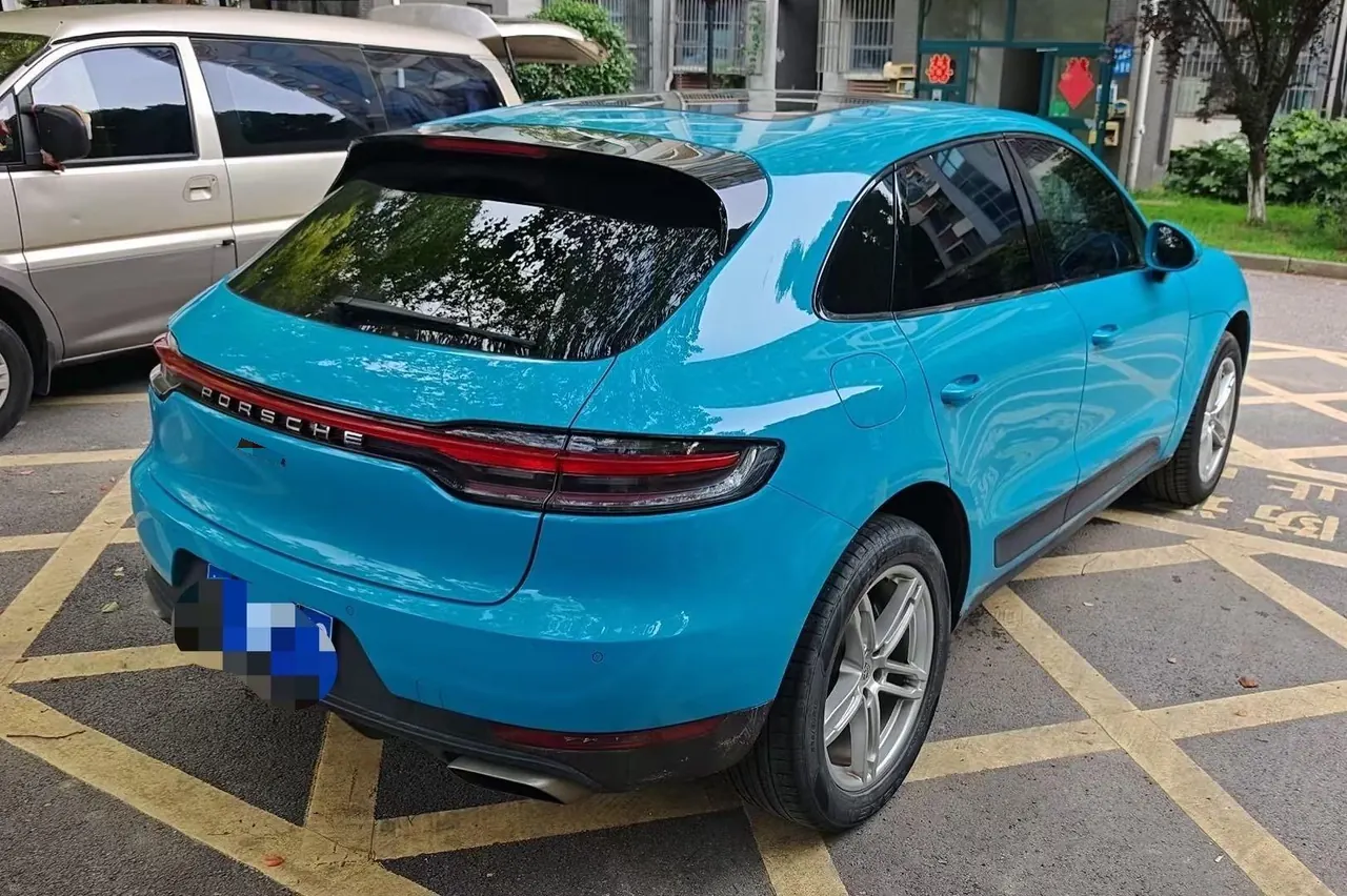 Porsche Macan (Imported) 2021 Macan 2.0T Automatic Gear 5