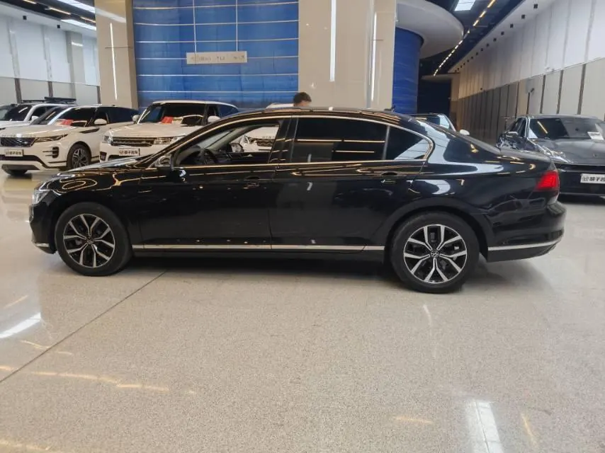 Volkswagen 2020 Magotan 2.0TSI 330TSI Leading Automatic 3