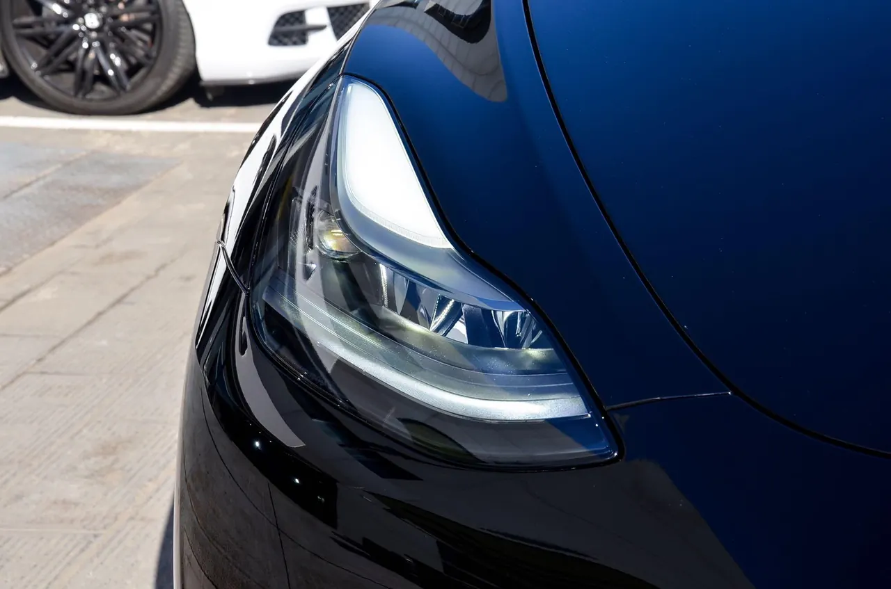 Tesla 2022 Model Y Performance high-performance all-wheel drive version (facelift) automatic gear 2