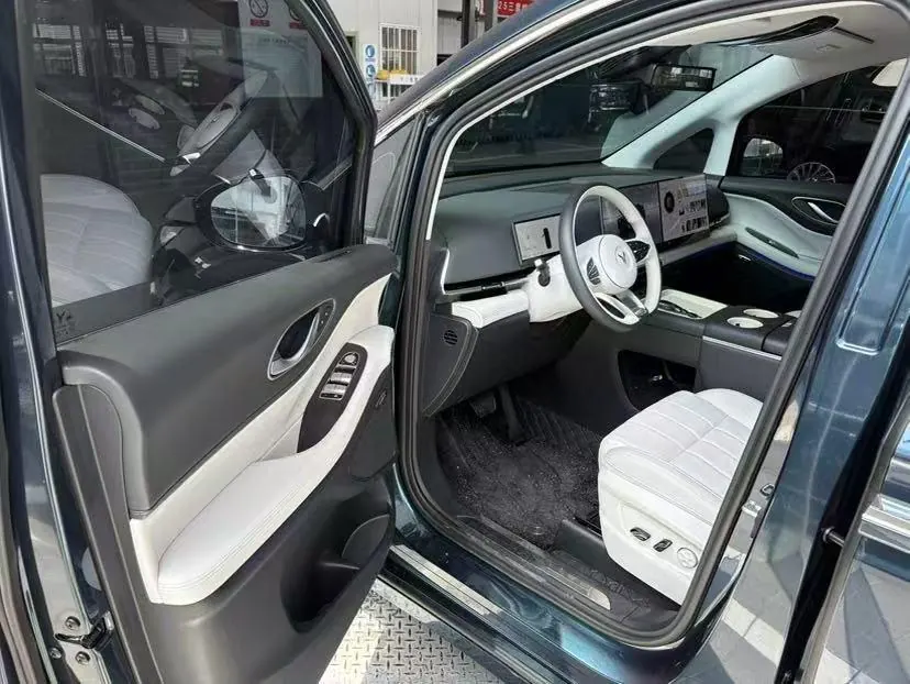Voyah 2025 Model Dreamer PHEV 1.5T Four-Wheel-Drive Excellence Kunpeng Version Automatic Transmission 5