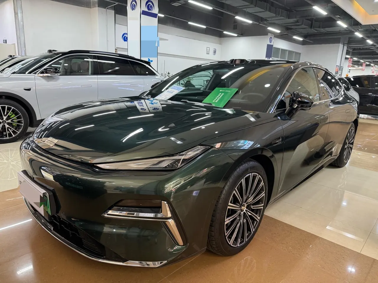 Open image lightbox: Geely Galaxy 2025 Xingyao 8 EM-P 1.5T 130km Starship Edition Automatic Gear