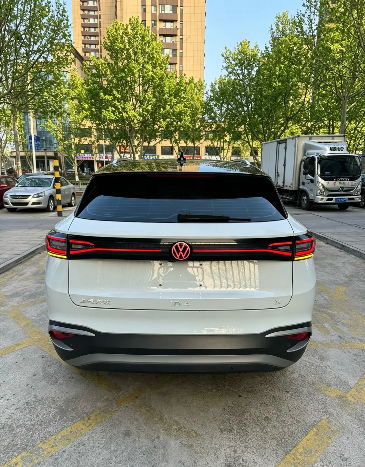 Volkswagen 2023 ID. 4 X Pure Smart Edition Automatic Gear 3