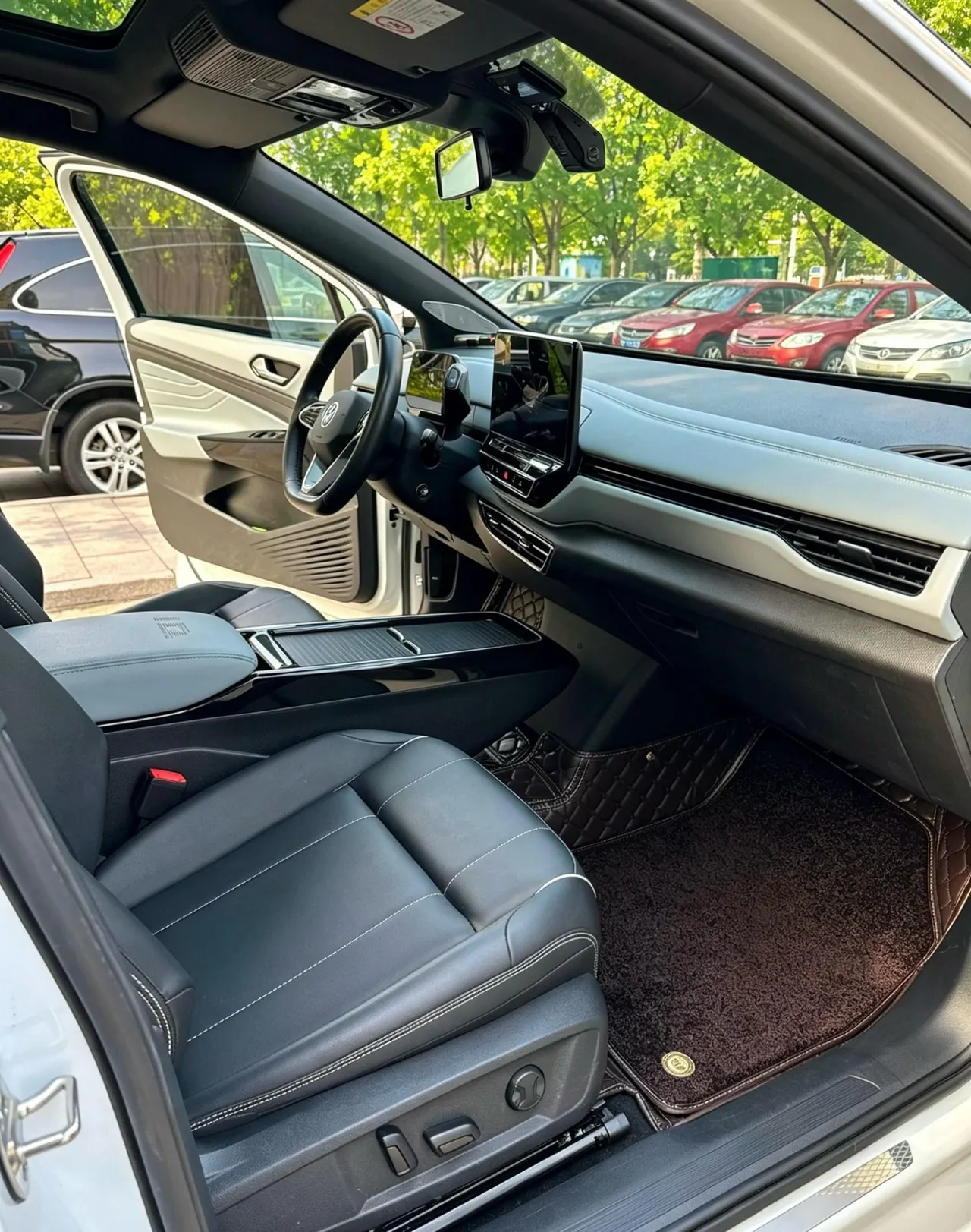 Volkswagen 2023 ID. 4 X Pure Smart Edition Automatic Gear 6
