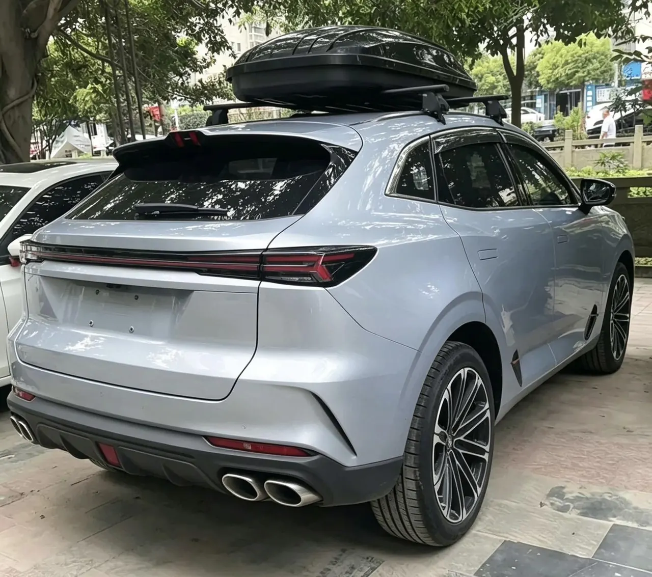 ChangAn 2022 UNI-K iDD 1.5T Blue Whale iDD Honorable Automatic Gear 5
