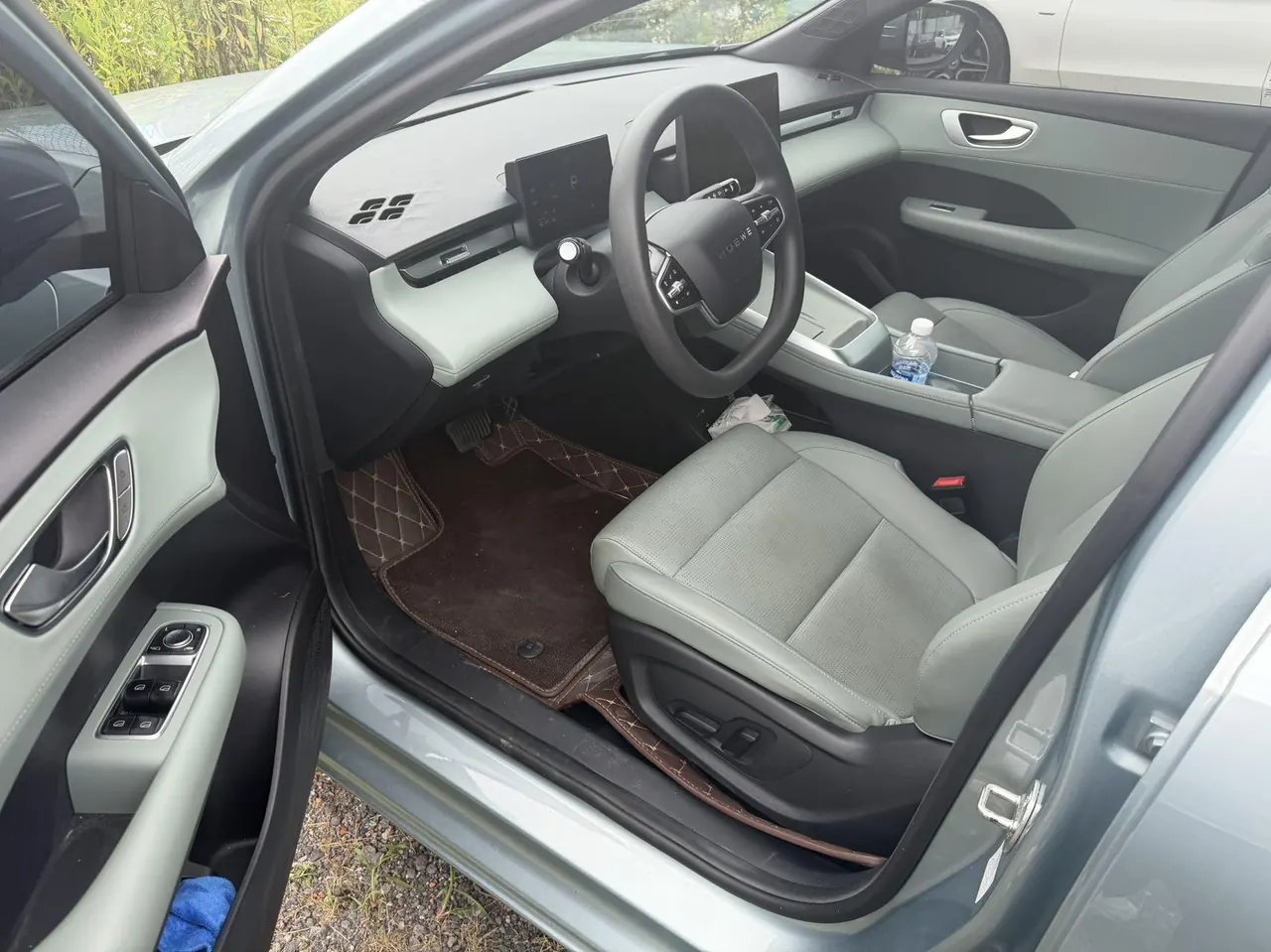 Roewe 2025 D 6 520km Smart Edition Automatic Gear 5