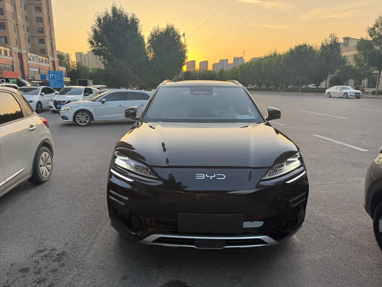 BYD Song PLUS New Energy 2025 Song PLUS EV Smart Driving Edition 605km Flagship Automatic Gear 2