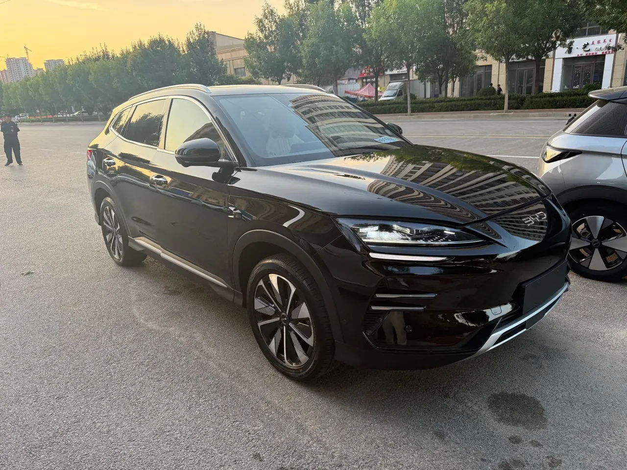 BYD Song PLUS New Energy 2025 Song PLUS EV Smart Driving Edition 605km Flagship Automatic Gear 3