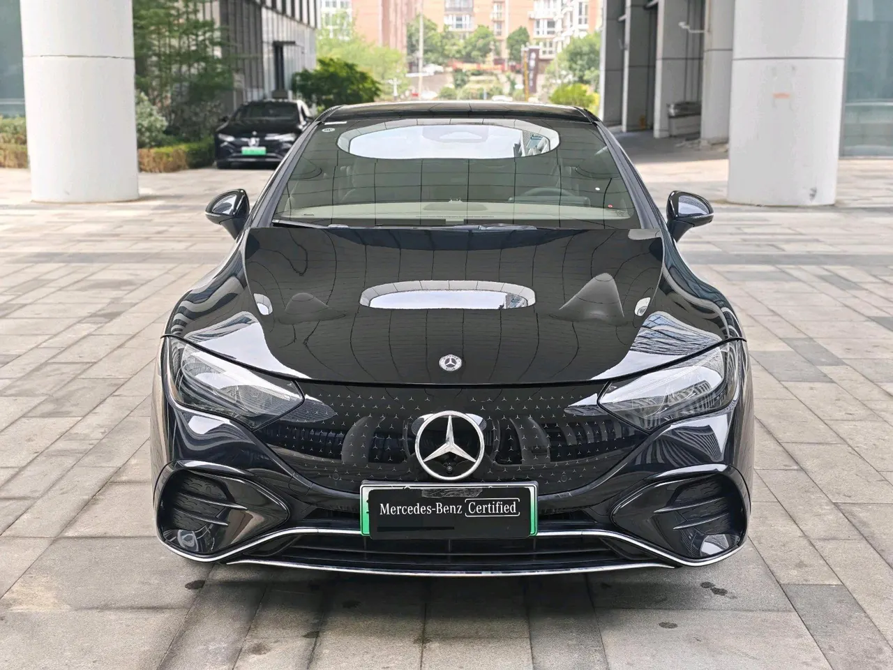 Mercedes Benz 2025 EQE 500 4MATIC EQE 500 4MATIC Pioneer Edition Automatic Gear 2