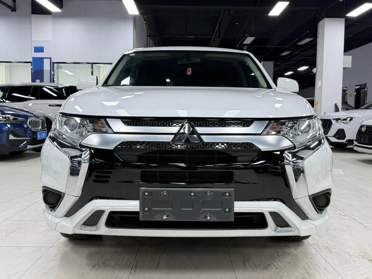 Mitsubishi 2021 Outlander 2.0 Stepless Two-Drive Smooth Edition 5-seat (Changed) Automatic Gear 3