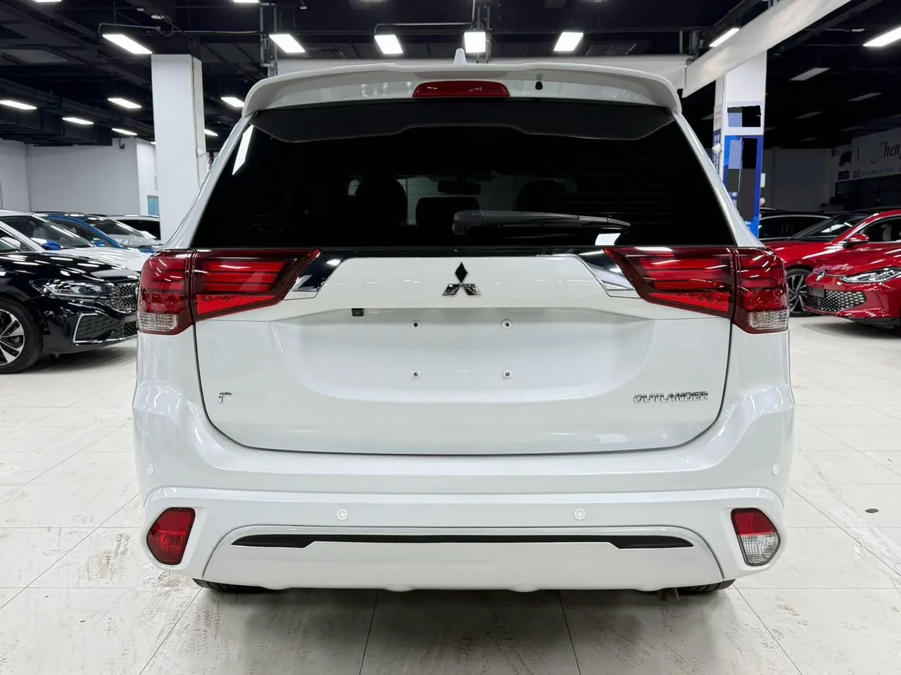 Mitsubishi 2021 Outlander 2.0 Stepless Two-Drive Smooth Edition 5-seat (Changed) Automatic Gear 6