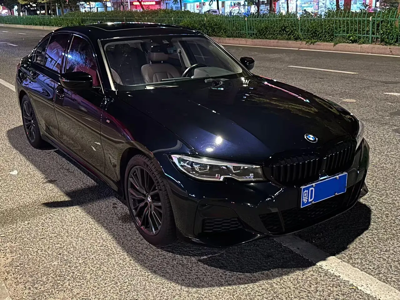 BMW 3 Series 2021 325i 2.0T M Sports Obsidian Night Suit Automatic Gear 3
