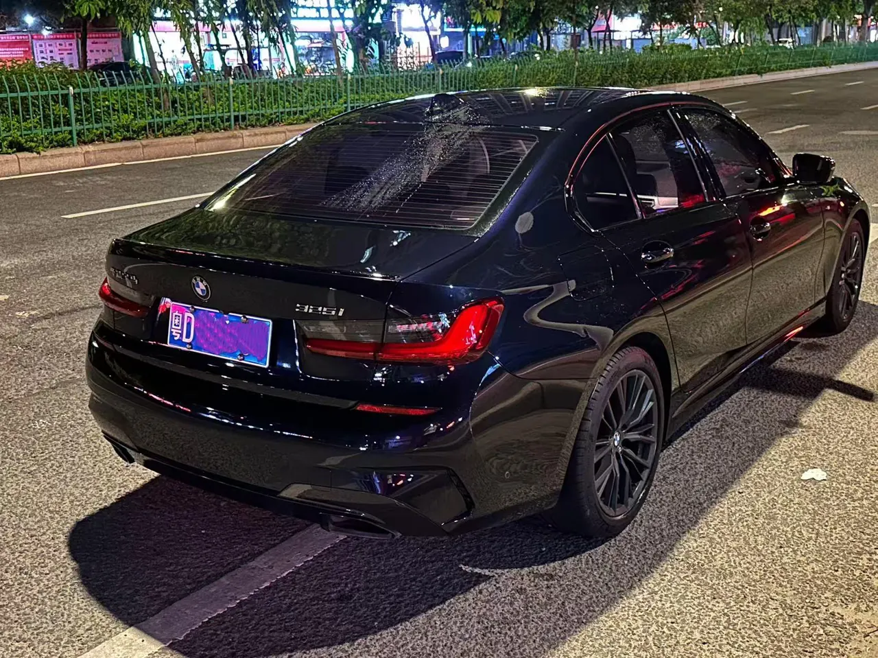 BMW 3 Series 2021 325i 2.0T M Sports Obsidian Night Suit Automatic Gear 6