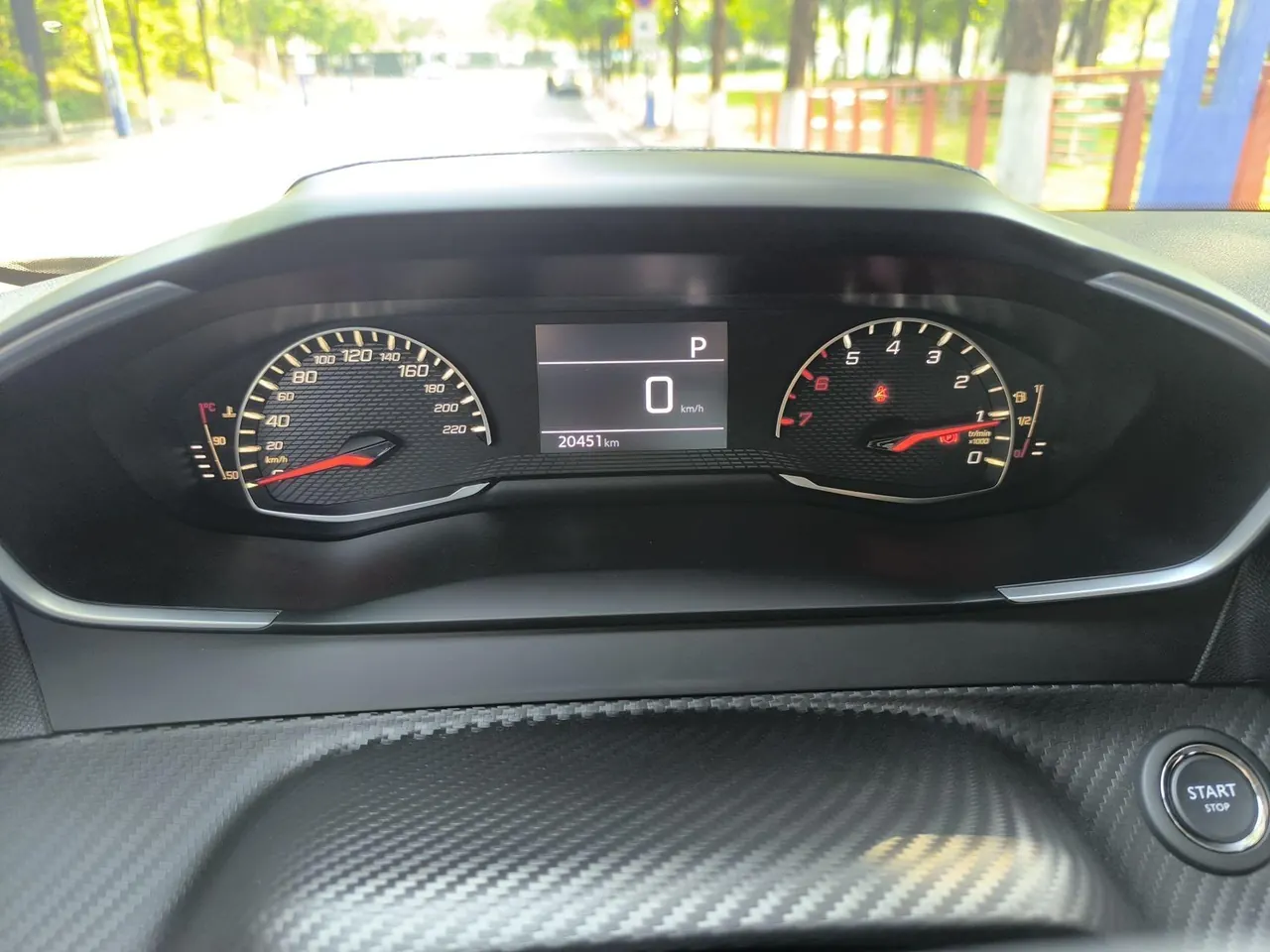 Peugeot 2022 2008 1.2THP 230THP THE ONE Automatic 16