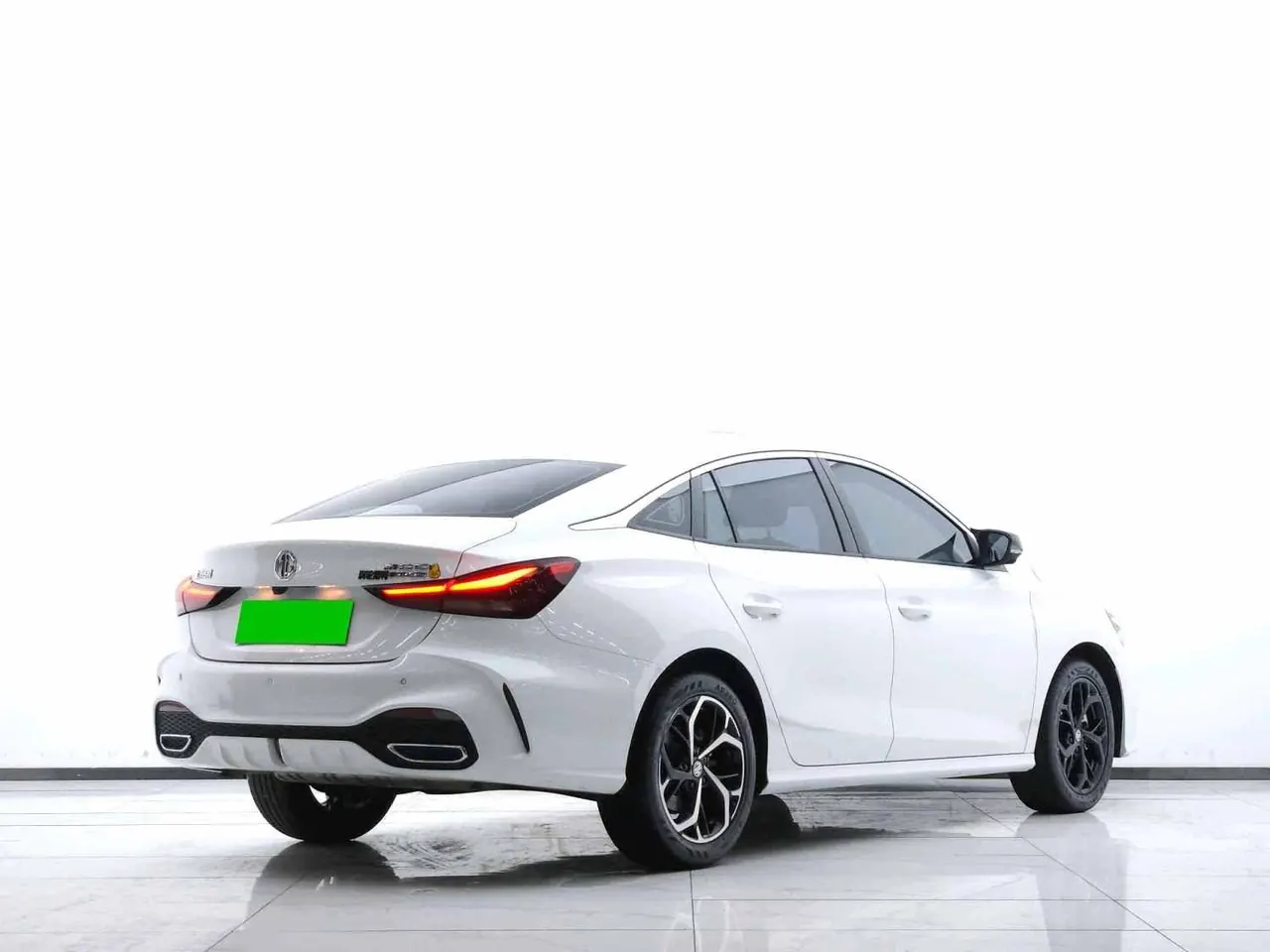 MG 2025 MG5 1.5TGI 300TGI Global Flagship Automatic Gear 6