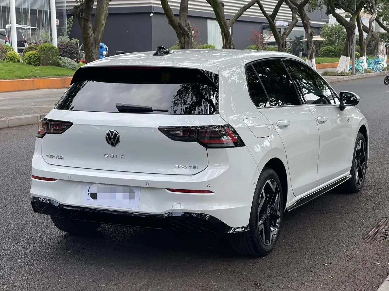 Volkswagen 2025 Golf 8 R-Line 1.5TSI 300TSI (Modified) Automatic Gear 11