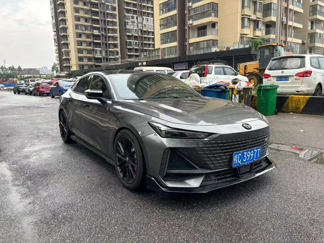 ChangAn 2022 UNI-V 1.5T Sports Edition Automatic 3