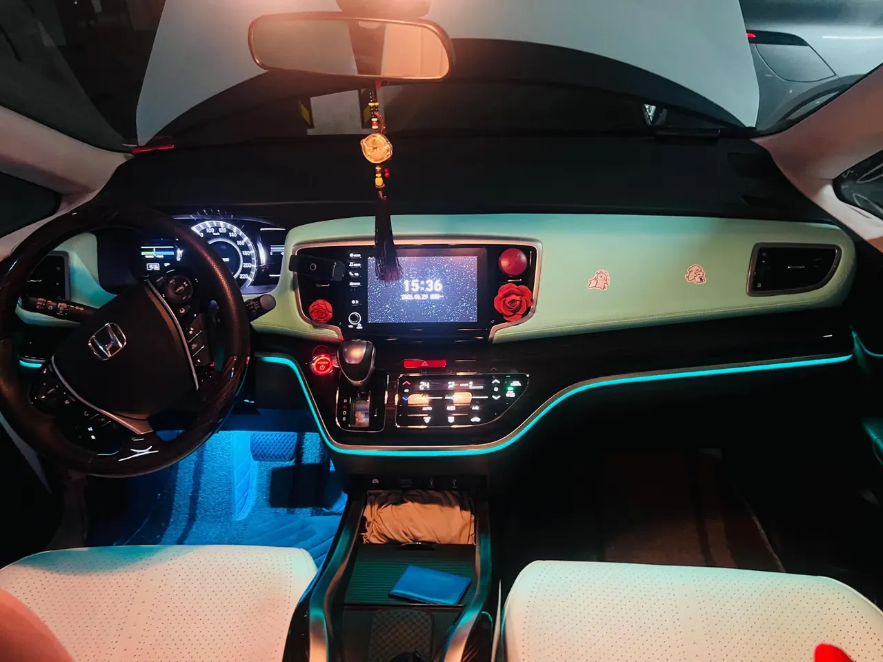 Honda 2021 Odyssey Hybrid 2.0 Stepless Sharp and Enjoy Edition Automatic Gear 4