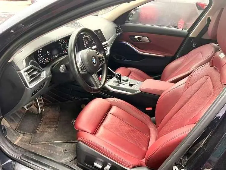 BMW 3 Series 2022 325i 2.0T M Sports Suit (Modified) Automatic Gear 4