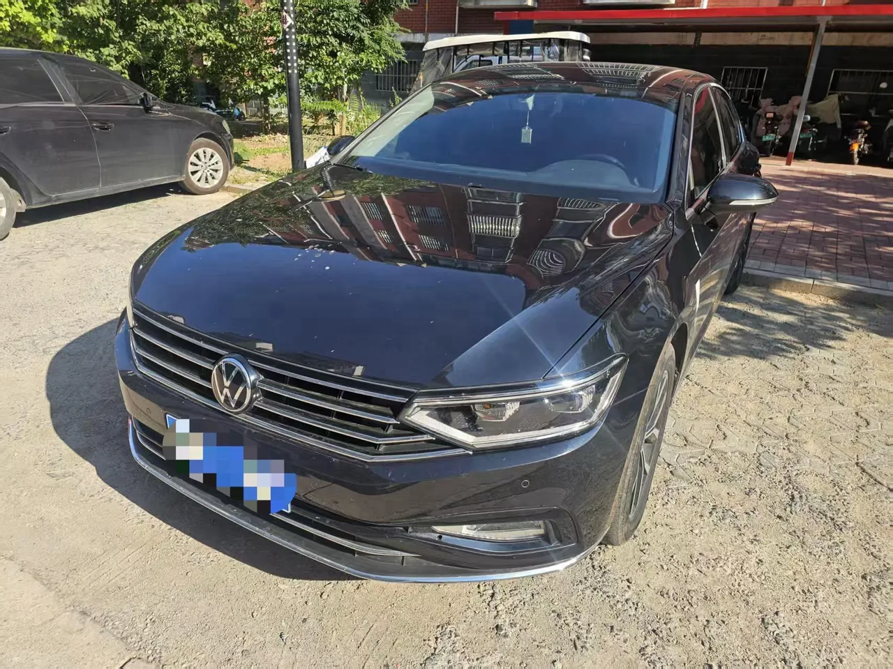 Volkswagen 2020 Magotan 2.0TSI 330TSI Leading Automatic - View 1