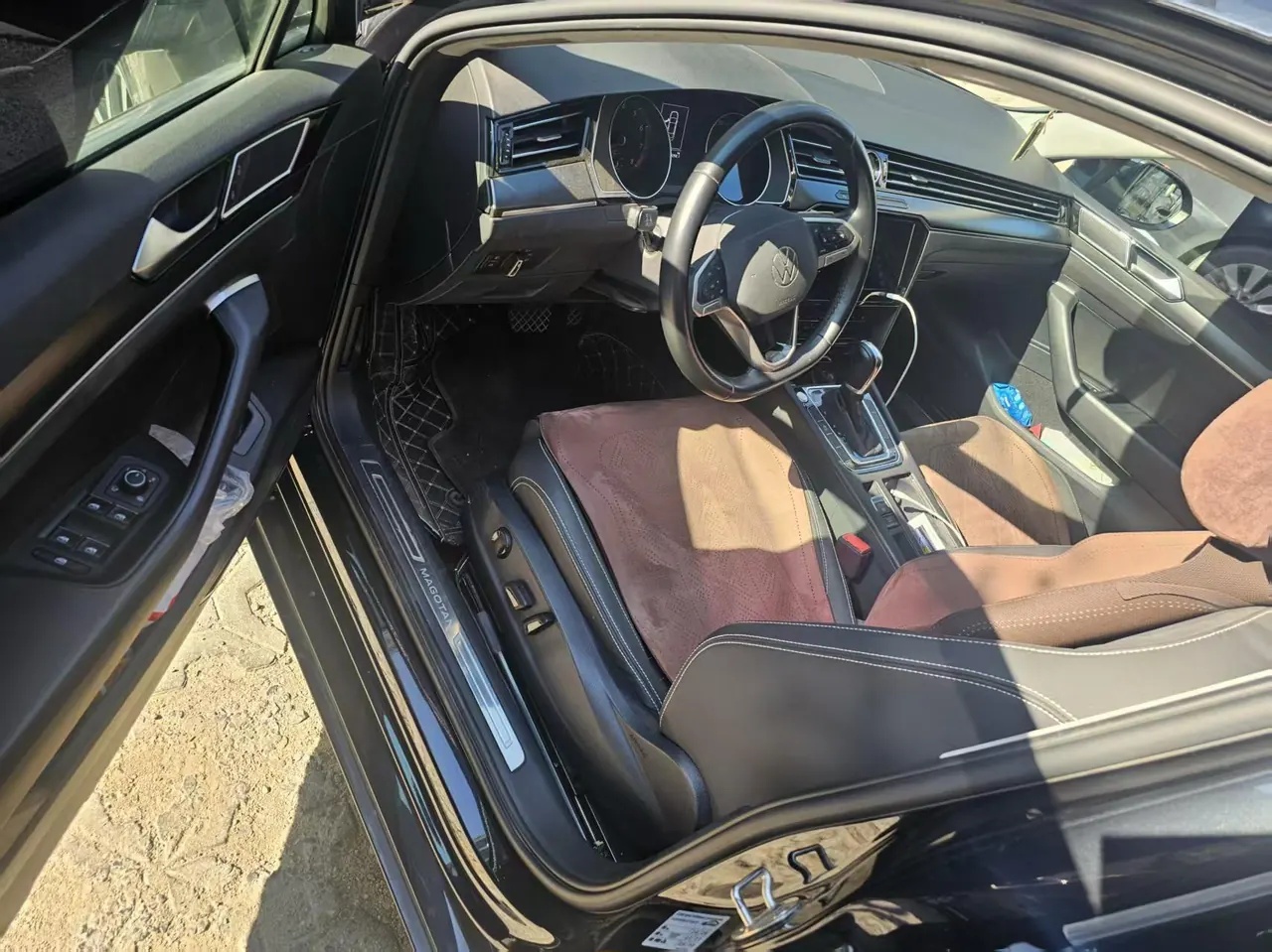 Volkswagen 2020 Magotan 2.0TSI 330TSI Leading Automatic 6