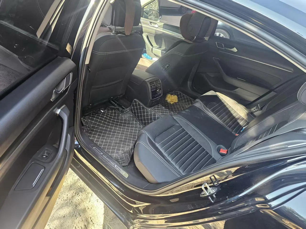 Volkswagen 2020 Magotan 2.0TSI 330TSI Leading Automatic 8