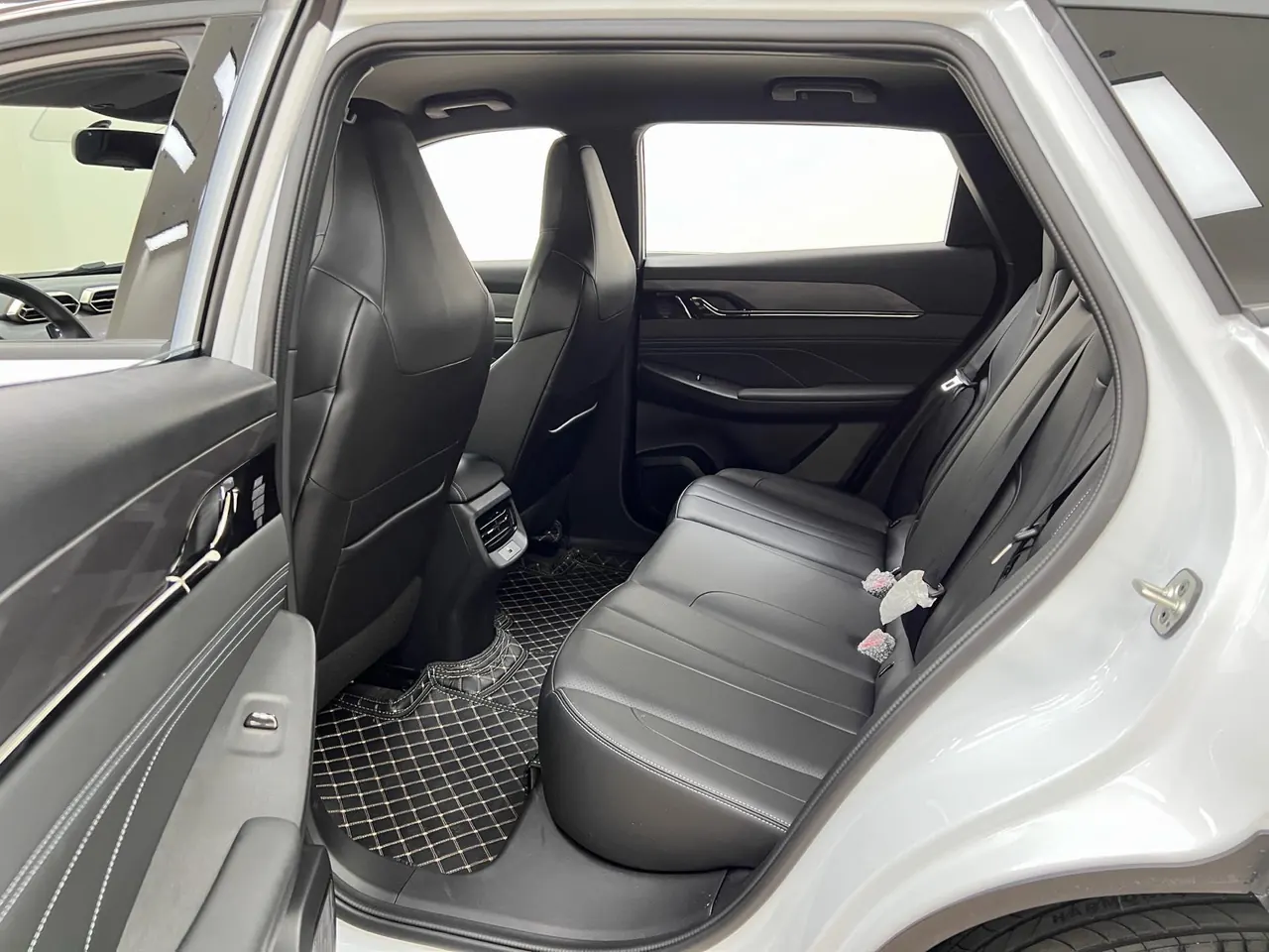 Fengshen 2025 L 7 518 Enjoy Automatic Gear 5